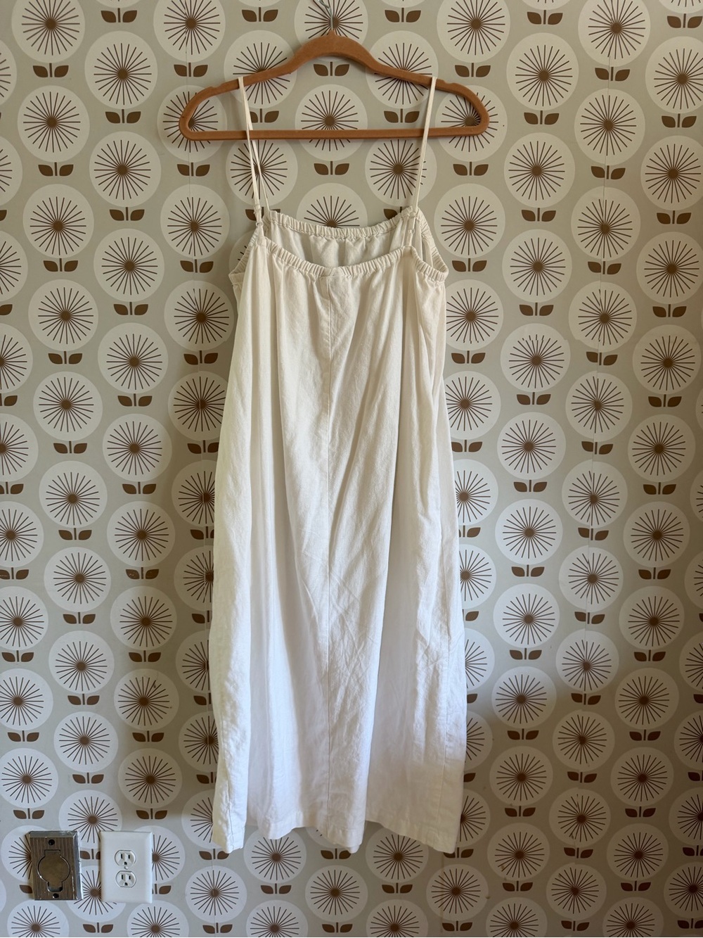 Ivory shift dress - Picture 4 of 4